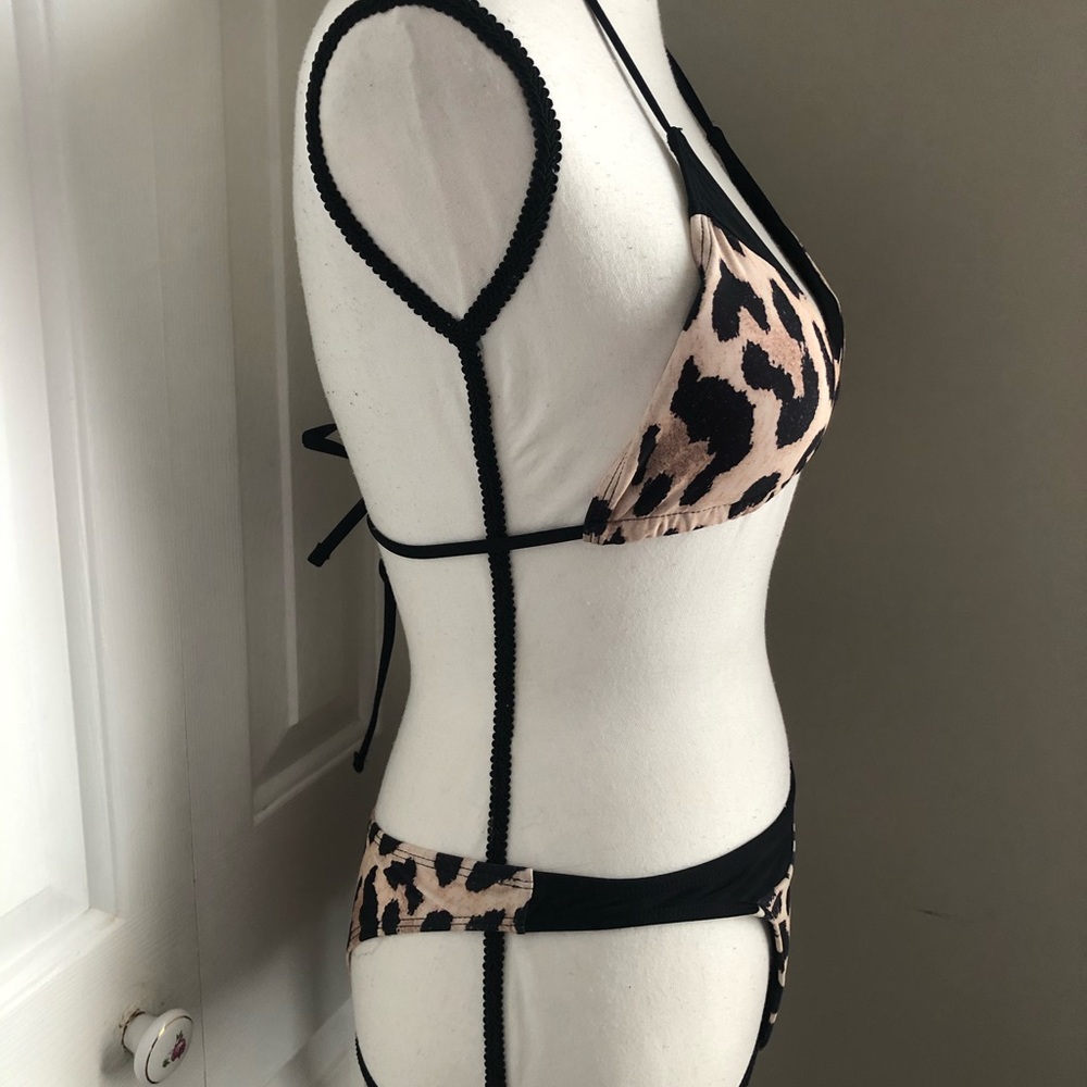 Sexy Leopard Bikini 🔥 - Picture 4 of 7